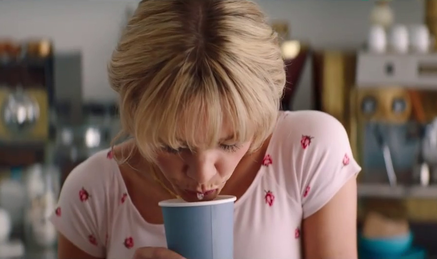 Figure 5.1 Carrie Spits into Ryan’s Coffee in Promising Young Woman (2020). Screenshot by author.